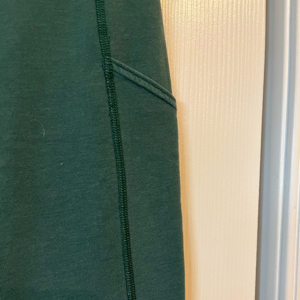 American Eagle Everything Pocket Legging, Green size S, NWT - Picture 4 of 13